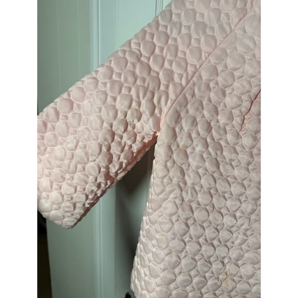 Vintage 40s/50s Barbizon Pastel Pink Quilted Flower Embroidered Bed Jacket Small - Picture 5 of 8